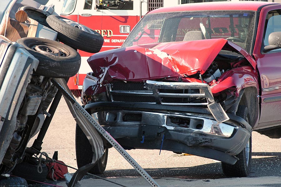 Hire a Houston Car Accident Lawyer to Sue After A Car Accident